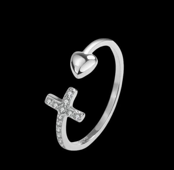 Zilveren kruis ring s925 met hartje