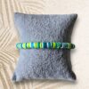 Elastische Kralenarmband met WWJD in Blauw, Groen en Wit